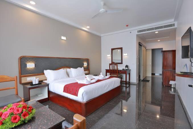 Lemongrass Inn Munnar Anachal Bagian luar foto