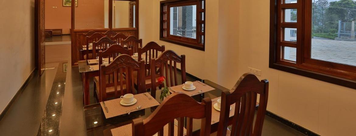 Lemongrass Inn Munnar Anachal Bagian luar foto